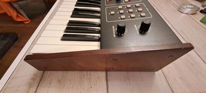 Sequential Circuits-Six Trak